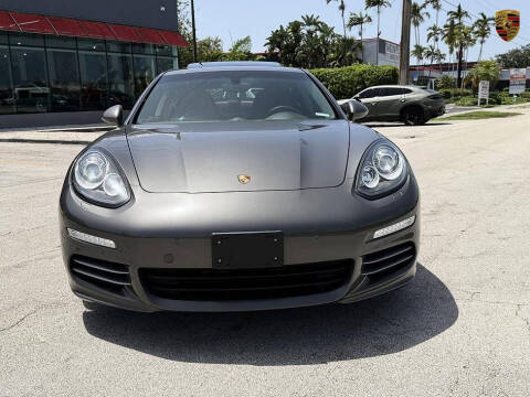 2014 Porsche Panamera