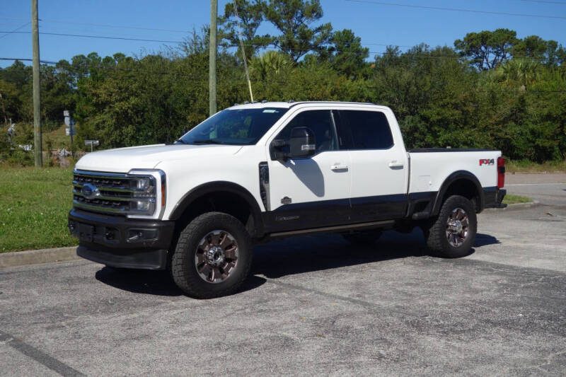 2024 Ford F-350 Super Duty King Ranch's photo