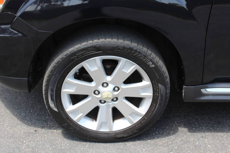 2010 Mitsubishi Outlander SE