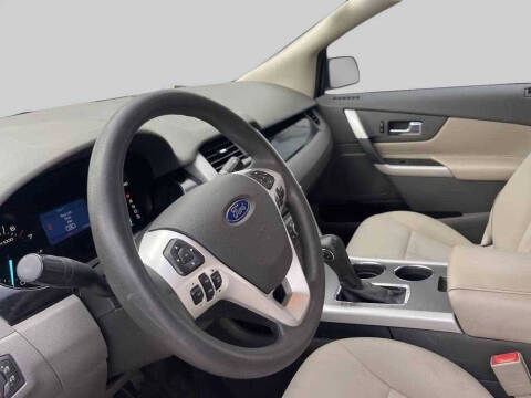 2014 Ford Edge SE