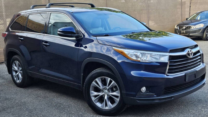 2015 Toyota Highlander for sale at Minnesota Auto Sales in Golden Valley MN