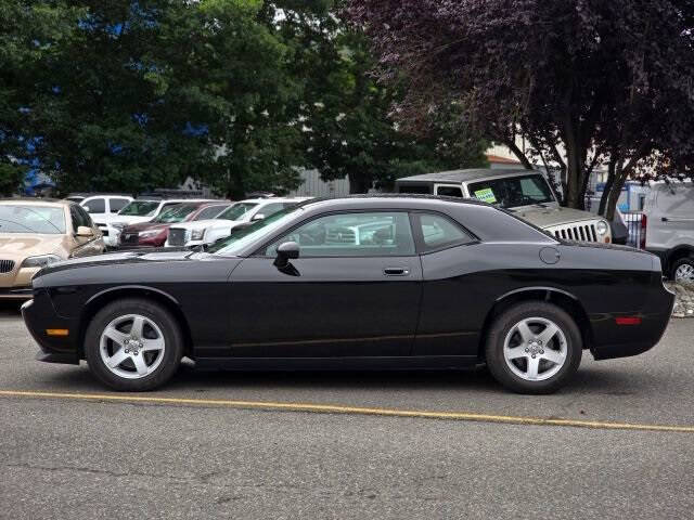 2010 Dodge Challenger SE