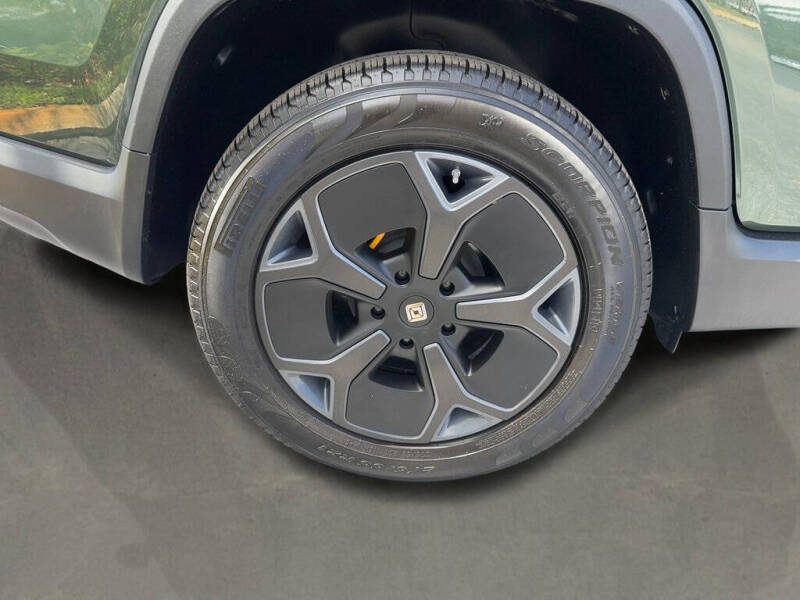 2022 Rivian R1T Adventure