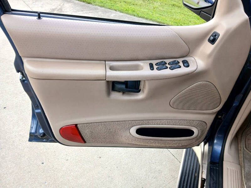 1998 Ford Explorer Eddie Bauer