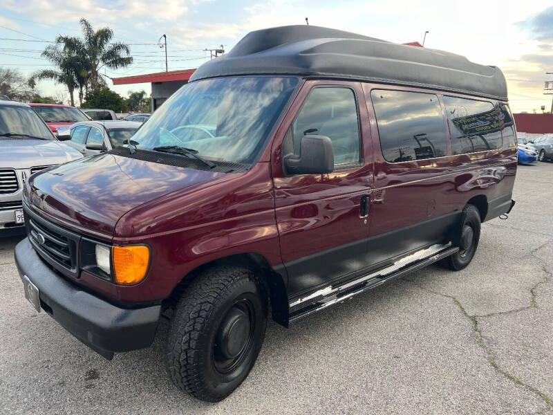 2006 Ford E-Series for sale at Star Cars in Arleta CA