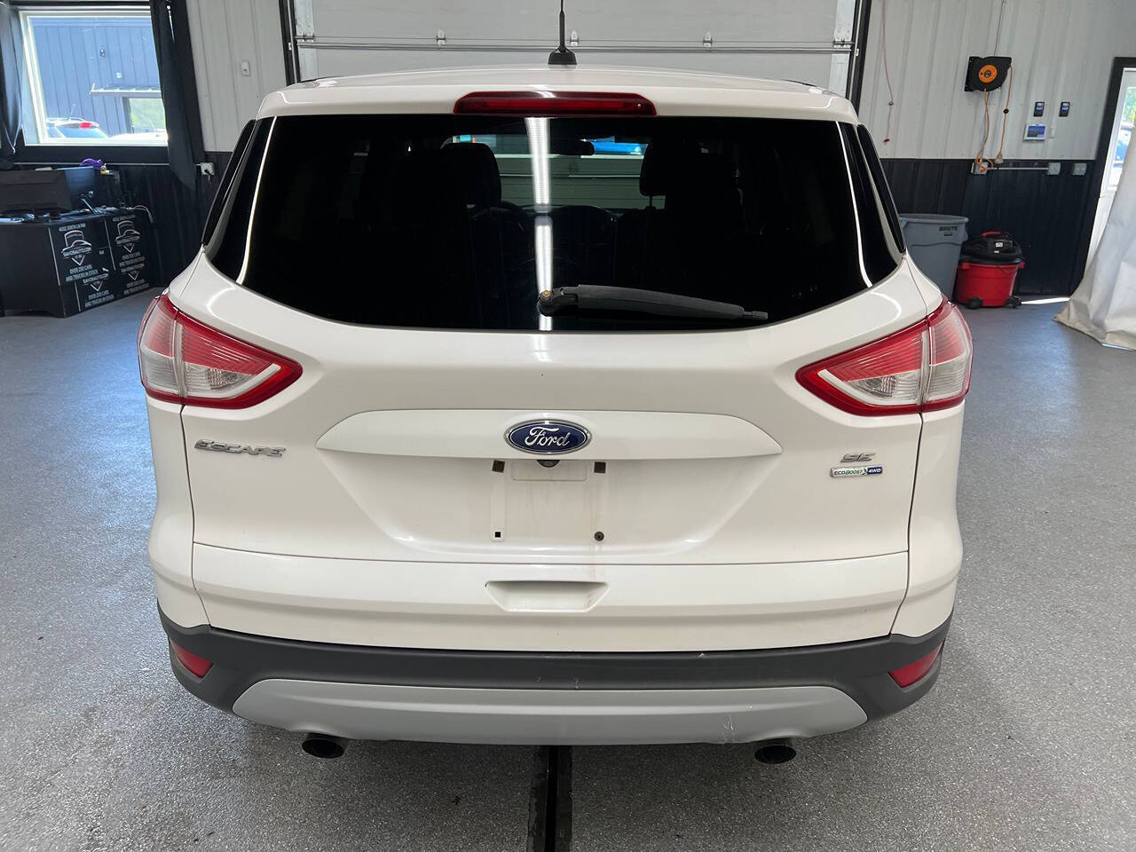 View vehicle photo 5