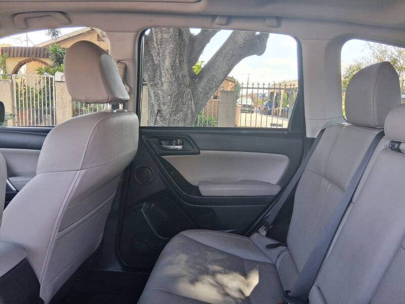 2017 Subaru Forester 2.5i Limited