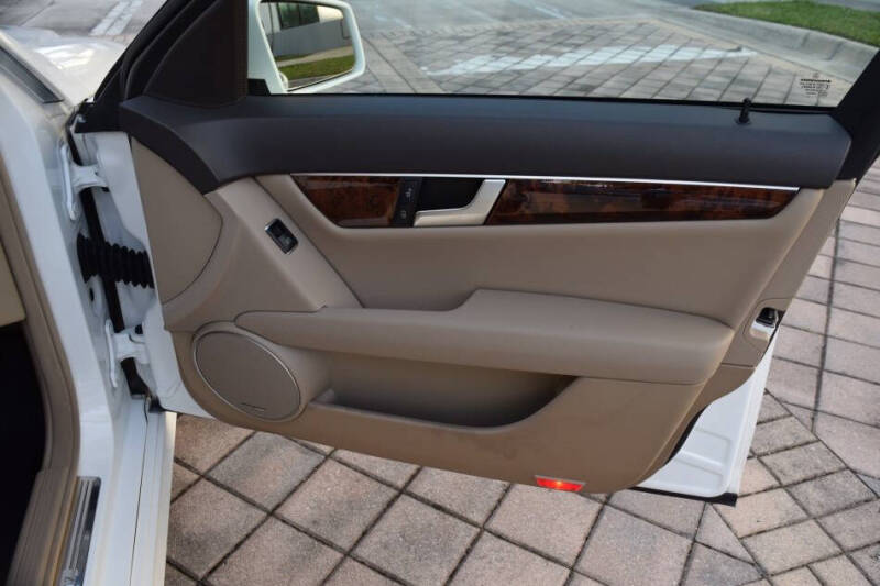 2014 Mercedes-Benz C-Class C 300 Sport 4MATIC