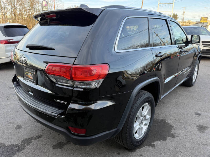 2017 Jeep Grand Cherokee Laredo