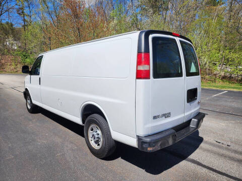 2016 GMC Savana 2500
