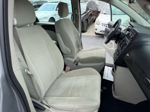 2013 Dodge Grand Caravan American Value Package