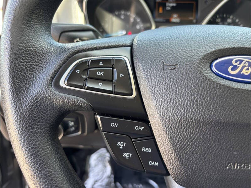 2017 Ford Focus SEL