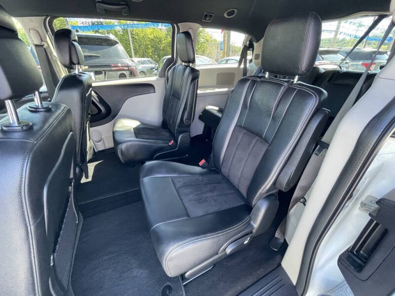 2020 Dodge Grand Caravan SXT