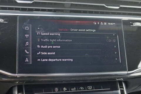 2020 Audi Q8 quattro Premium 55 TFSI