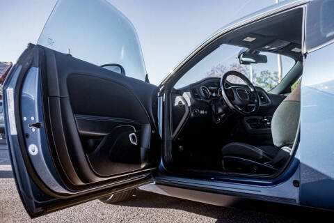 2023 Dodge Challenger SXT