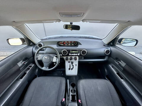 2008 Scion xB