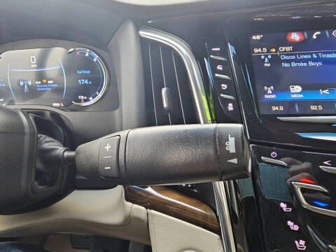 2018 Cadillac Escalade ESV Premium Luxury