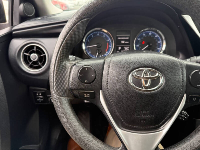 2017 Toyota Corolla SE