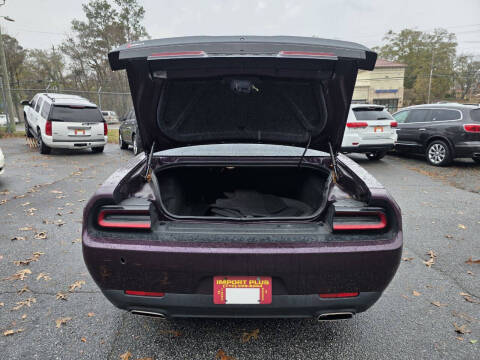 2020 Dodge Challenger SXT