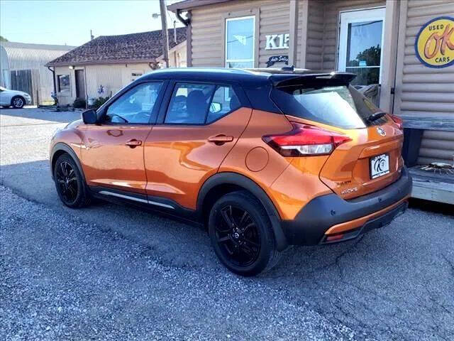 2020 Nissan Kicks SR