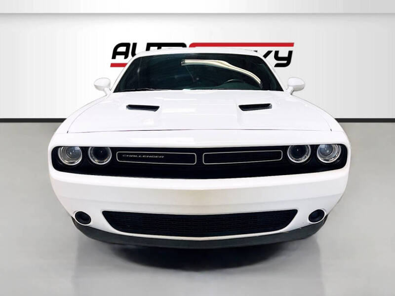 2022 Dodge Challenger SXT