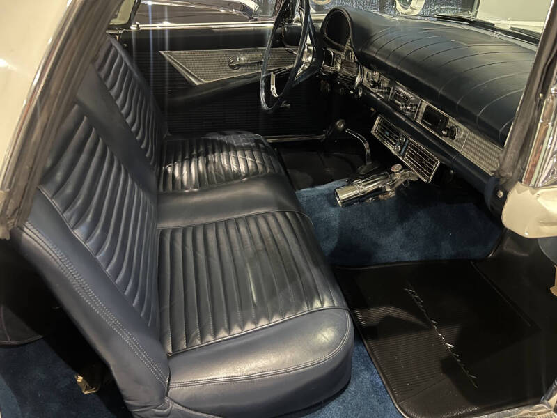 1957 Ford Thunderbird