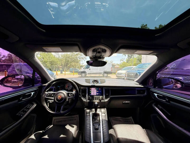 2017 Porsche Macan S