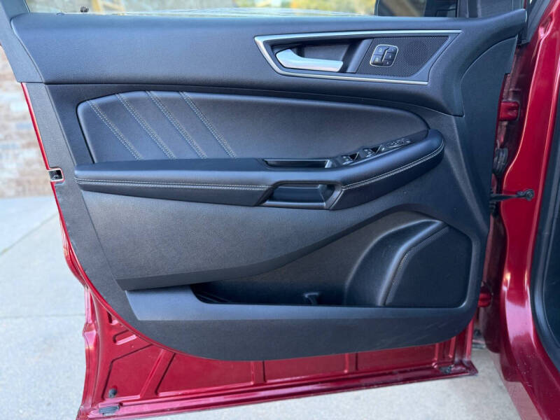 2018 Ford Edge Sport