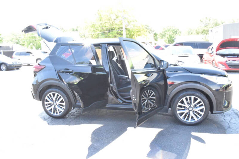 2021 Nissan Kicks SV