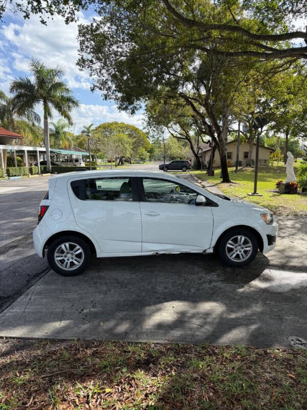 2015 Chevrolet Sonic LT Auto