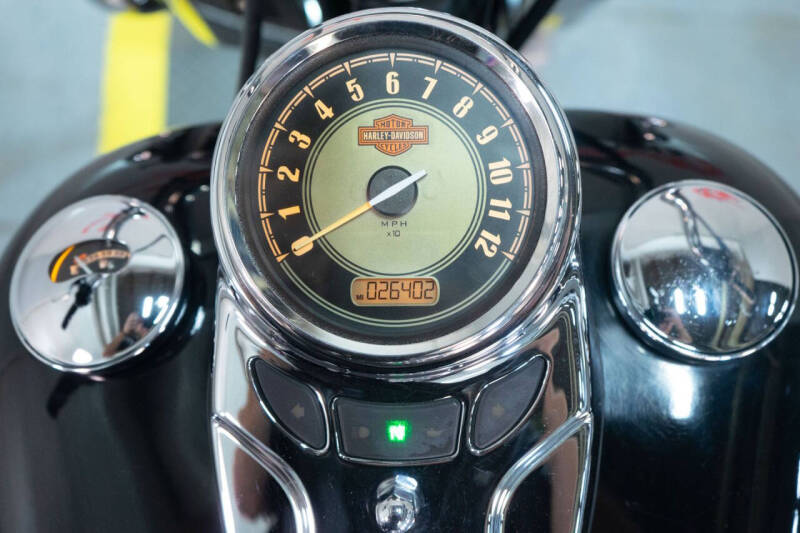 2012 Harley-Davidson Heritage Softail Classic