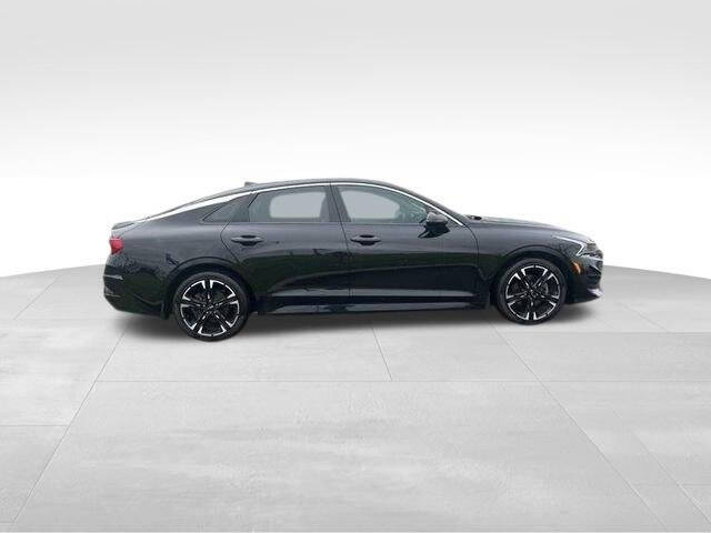 2023 Kia K5