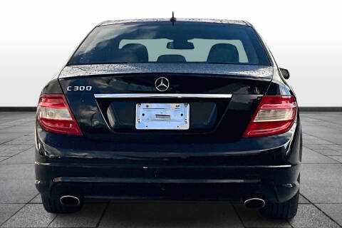 2011 Mercedes-Benz 300-Class