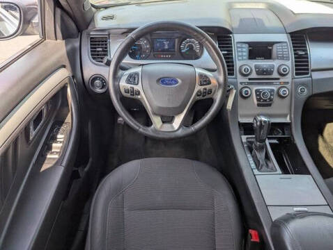 2016 Ford Taurus SEL