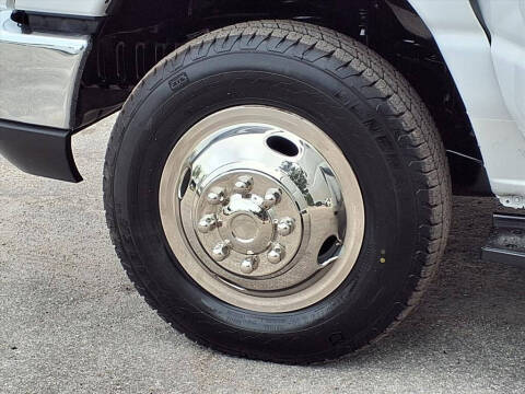 2018 Ford E-Series E-450 SD