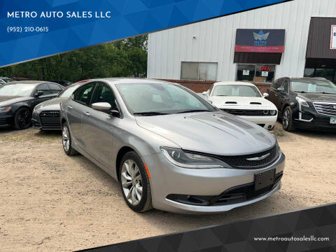 2016 Chrysler 200 for sale at METRO AUTO SALES LLC in Lino Lakes MN