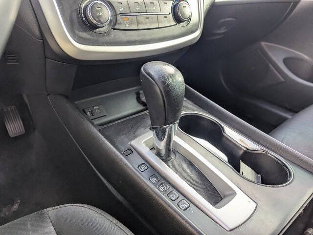 2016 Nissan Altima 2.5 SR