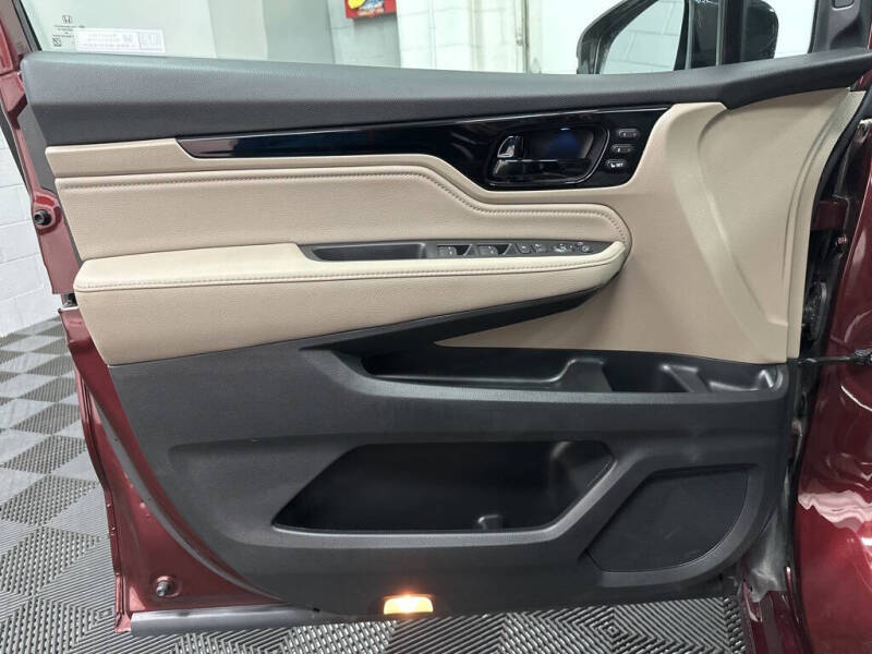 2020 Honda Odyssey Elite