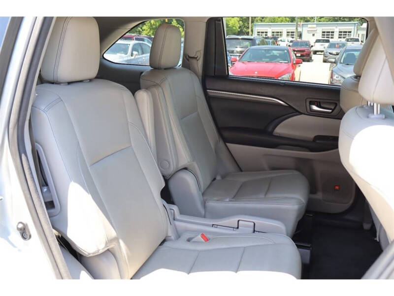 2017 Toyota Highlander
