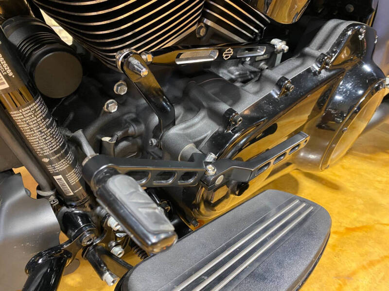 2018 Harley-Davidson Street Glide Special