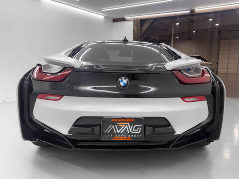 2017 BMW i8
