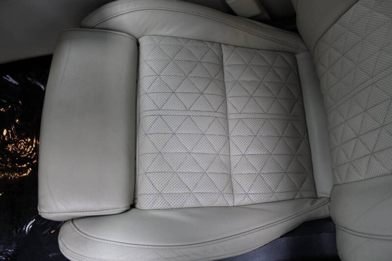 2020 Nissan Maxima Platinum