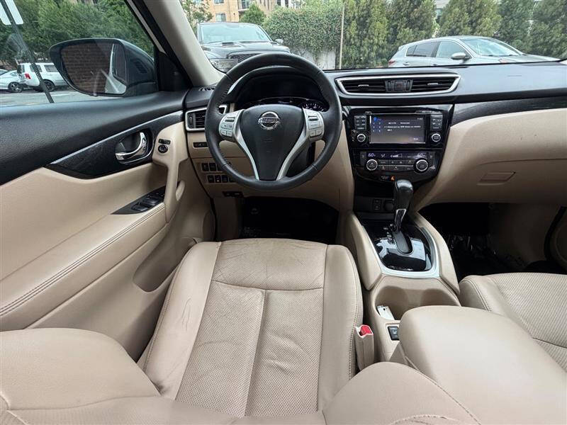 2016 Nissan Rogue SL