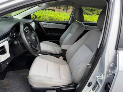 2015 Toyota Corolla LE