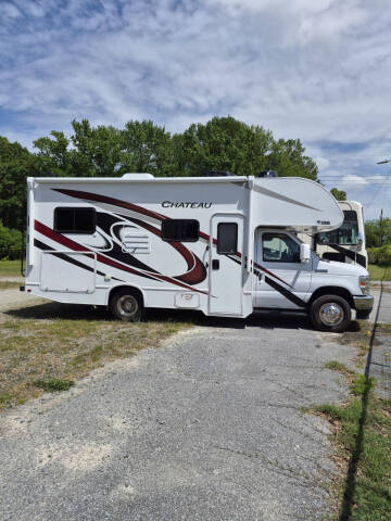 2023 Thor Motor Coach Chateau 22E