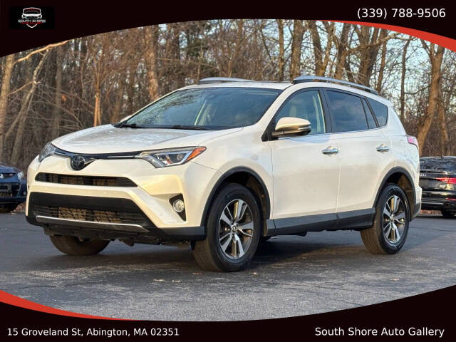 2016 Toyota RAV4 Limited's photo