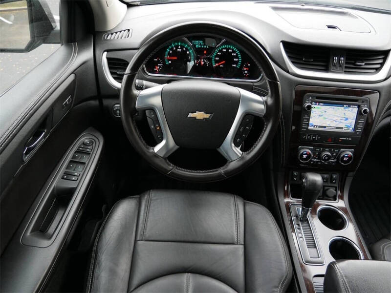 2017 Chevrolet Traverse LT