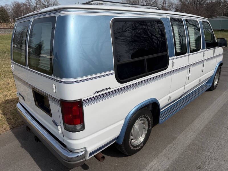 1996 Ford E-Series
