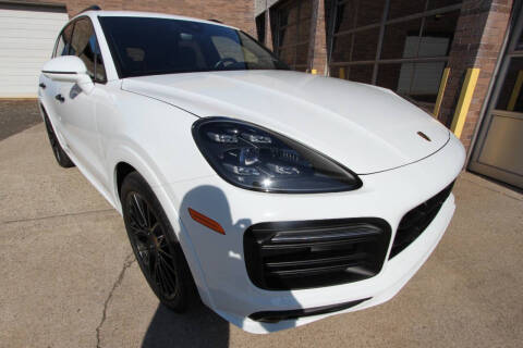 2021 Porsche Cayenne GTS