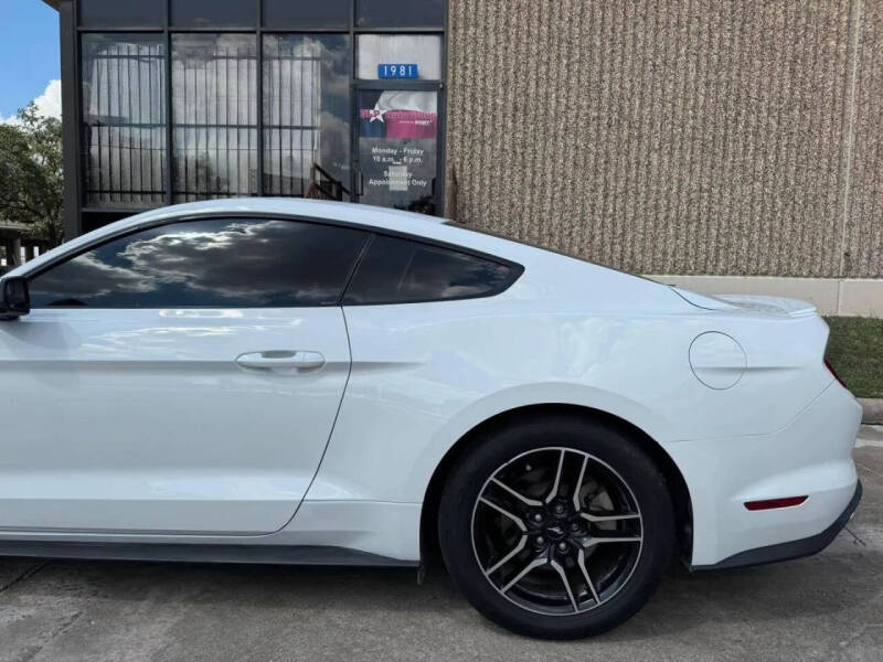 2019 Ford Mustang